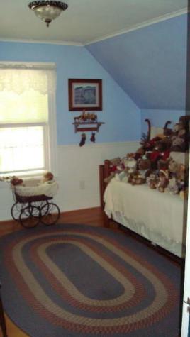 41 Gill Street Auburn ME 04210