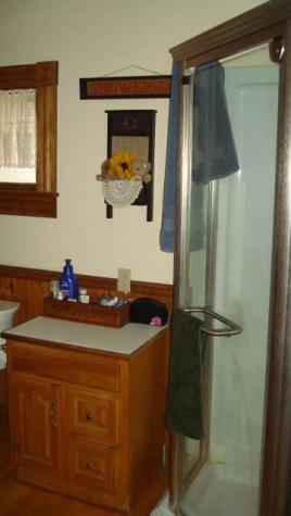 41 Gill Street Auburn ME 04210