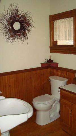 41 Gill Street Auburn ME 04210
