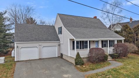 23 Horseshoe Lane Hampden ME 04444