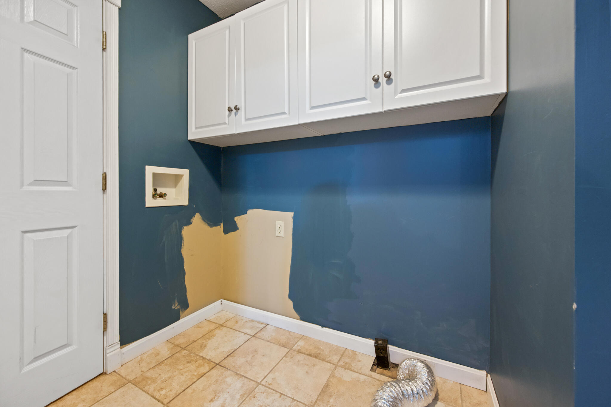 23 Horseshoe Lane Hampden ME 04444