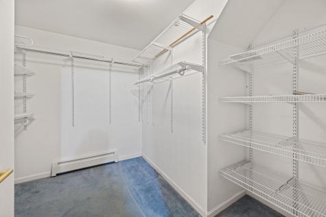 23 Horseshoe Lane Hampden ME 04444