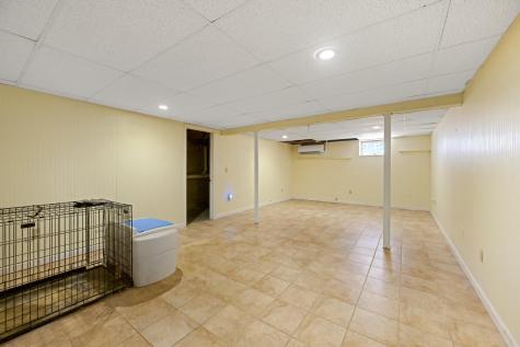 23 Horseshoe Lane Hampden ME 04444