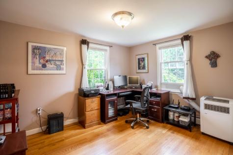 68 Alpine Road Portland ME 04103