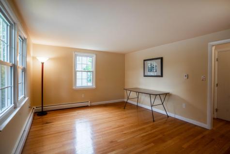 68 Alpine Road Portland ME 04103