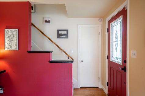 68 Alpine Road Portland ME 04103