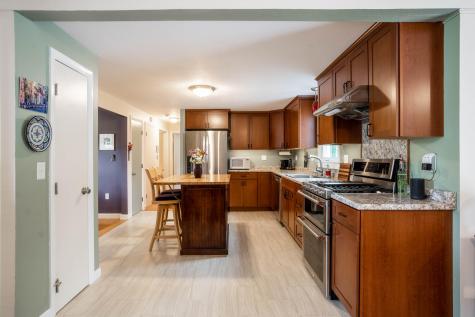 68 Alpine Road Portland ME 04103