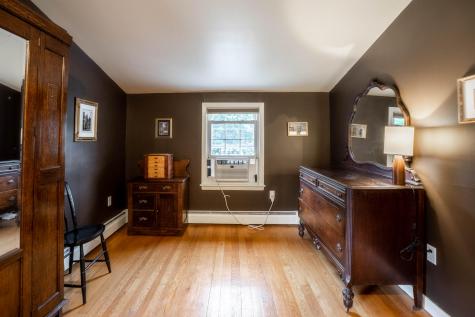 68 Alpine Road Portland ME 04103