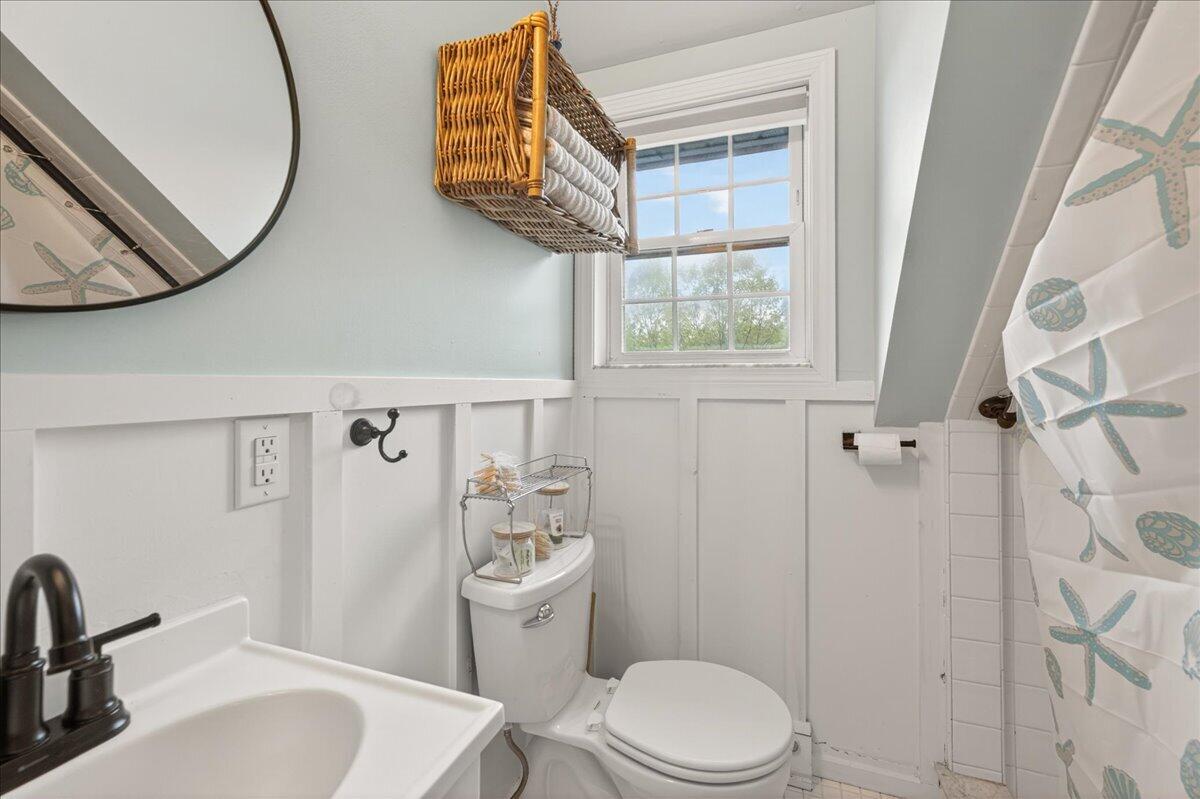 282 Sunset Road Deer Isle ME 04627