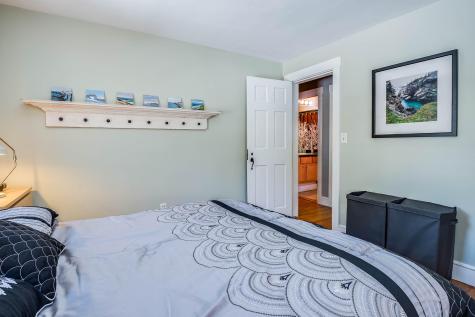 6 Pine View Road Falmouth ME 04105