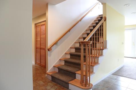 576 N Auburn Road Auburn ME 04210