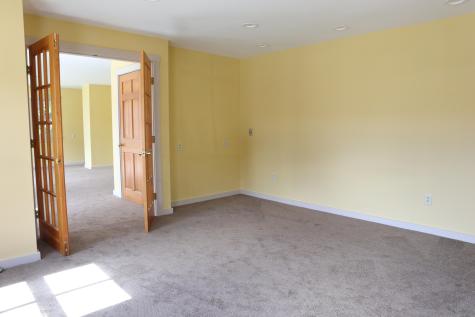 576 N Auburn Road Auburn ME 04210