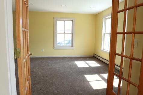 576 N Auburn Road Auburn ME 04210