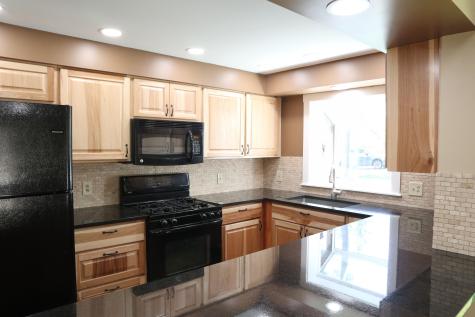 576 N Auburn Road Auburn ME 04210