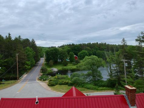 576 N Auburn Road Auburn ME 04210