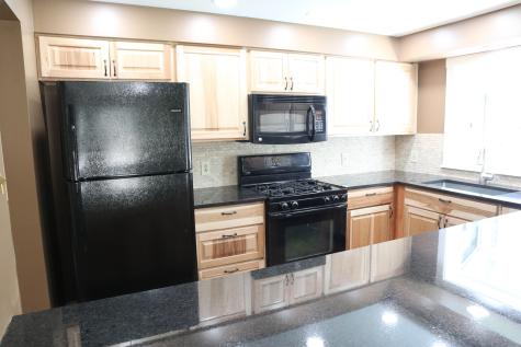 576 N Auburn Road Auburn ME 04210