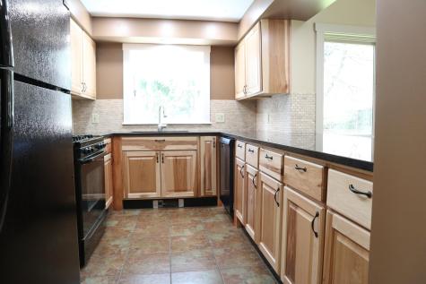 576 N Auburn Road Auburn ME 04210