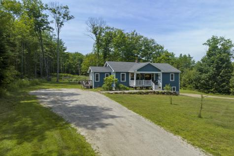 6 Farley Lane Oxford ME 04270