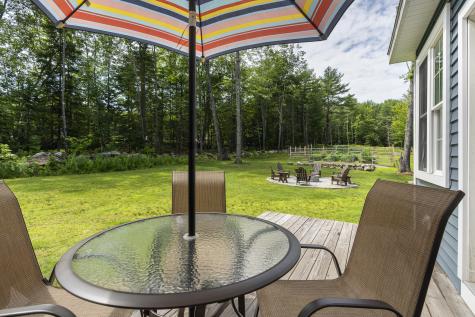 6 Farley Lane Oxford ME 04270