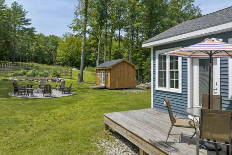 6 Farley Lane Oxford ME 04270
