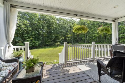 6 Farley Lane Oxford ME 04270