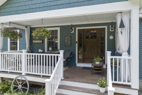 6 Farley Lane Oxford ME 04270