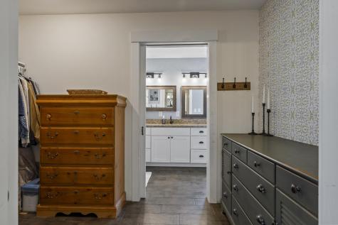 6 Farley Lane Oxford ME 04270