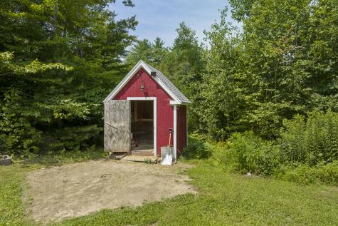 6 Farley Lane Oxford ME 04270