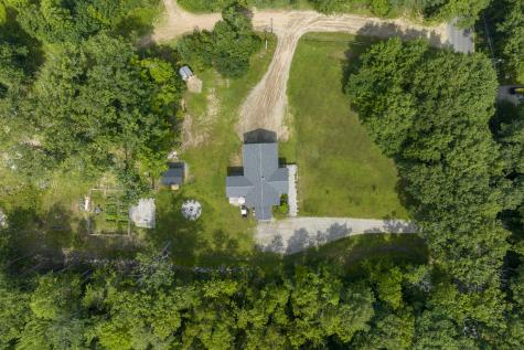 6 Farley Lane Oxford ME 04270