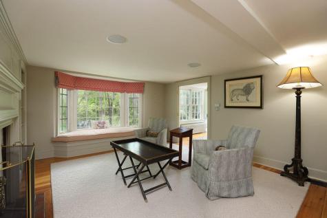 16 Colony Avenue Kennebunkport ME 04046
