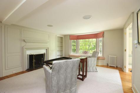 16 Colony Avenue Kennebunkport ME 04046