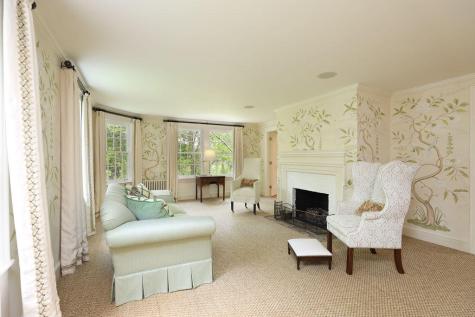 16 Colony Avenue Kennebunkport ME 04046
