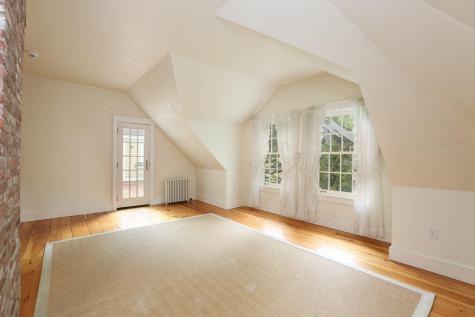 16 Colony Avenue Kennebunkport ME 04046