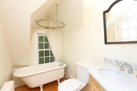 16 Colony Avenue Kennebunkport ME 04046