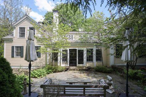 16 Colony Avenue Kennebunkport ME 04046