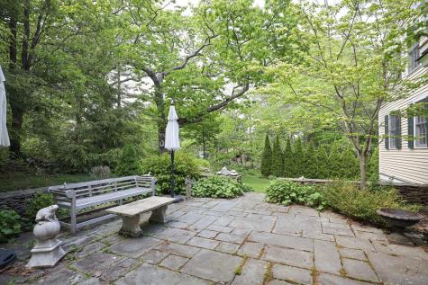 16 Colony Avenue Kennebunkport ME 04046