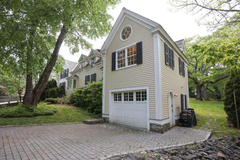 16 Colony Avenue Kennebunkport ME 04046