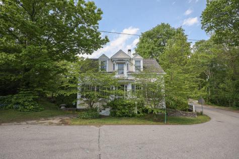 16 Colony Avenue Kennebunkport ME 04046