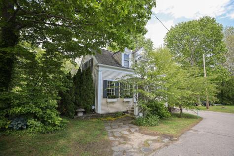16 Colony Avenue Kennebunkport ME 04046