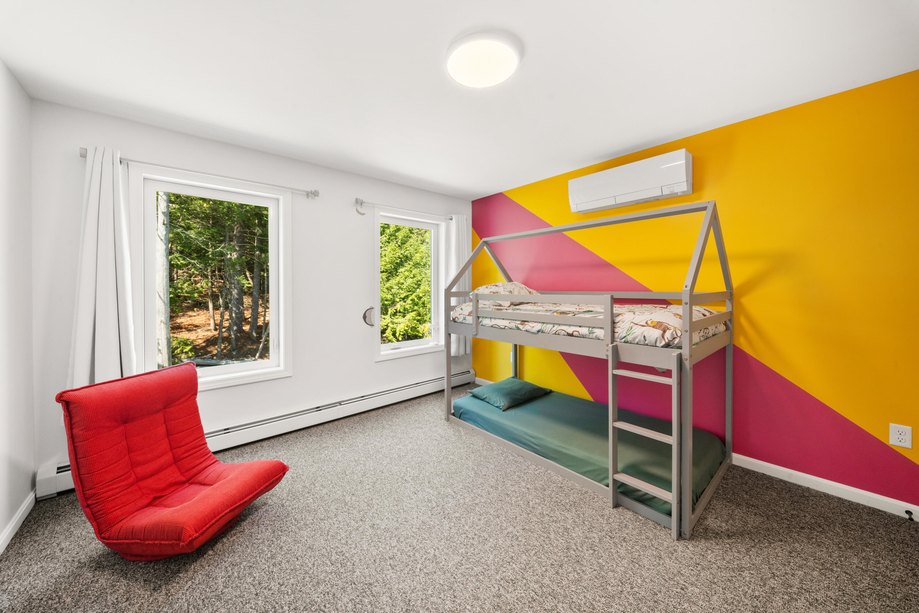 8 Shadbush Lane Orono ME 04473