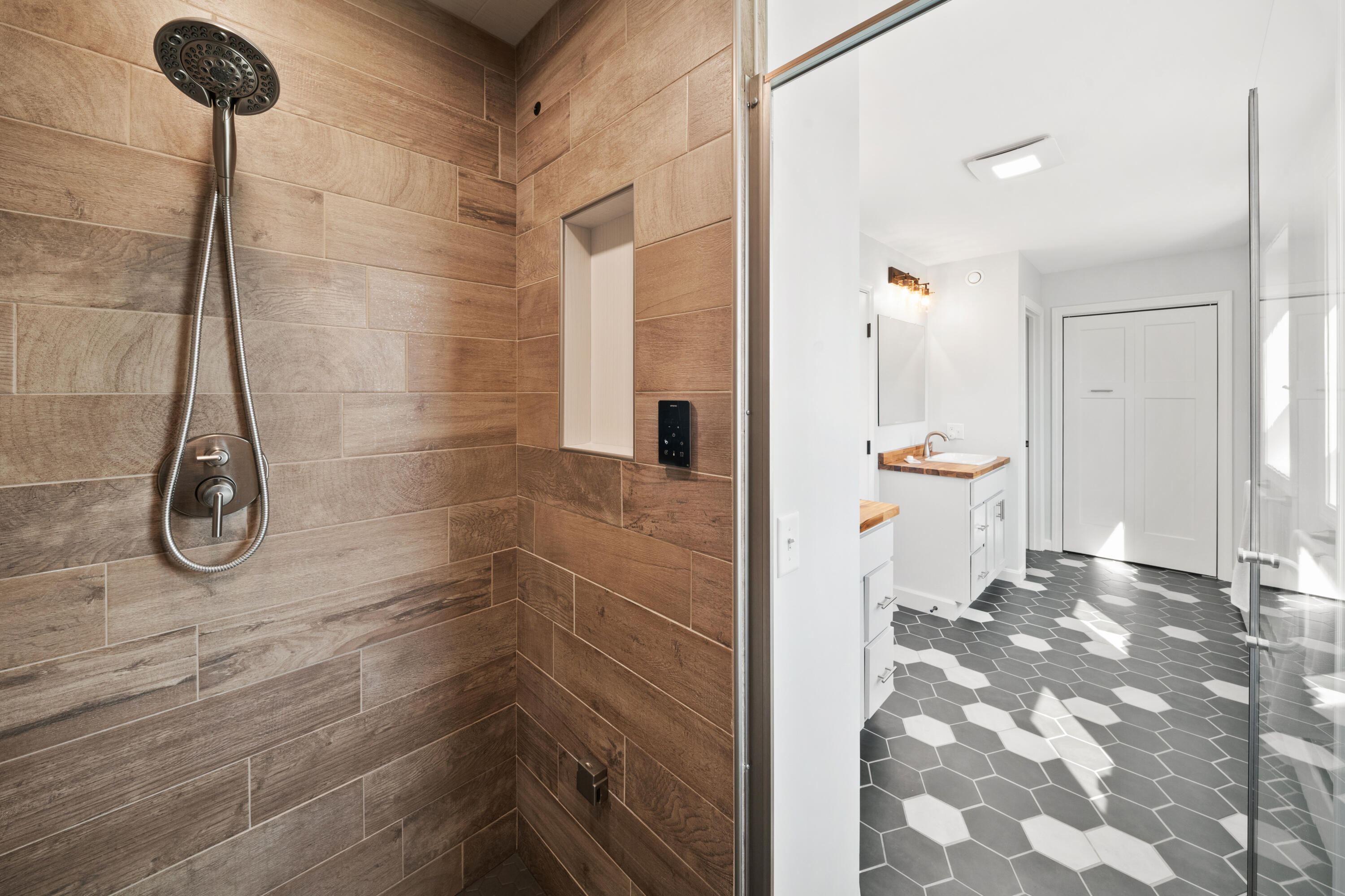 8 Shadbush Lane Orono ME 04473