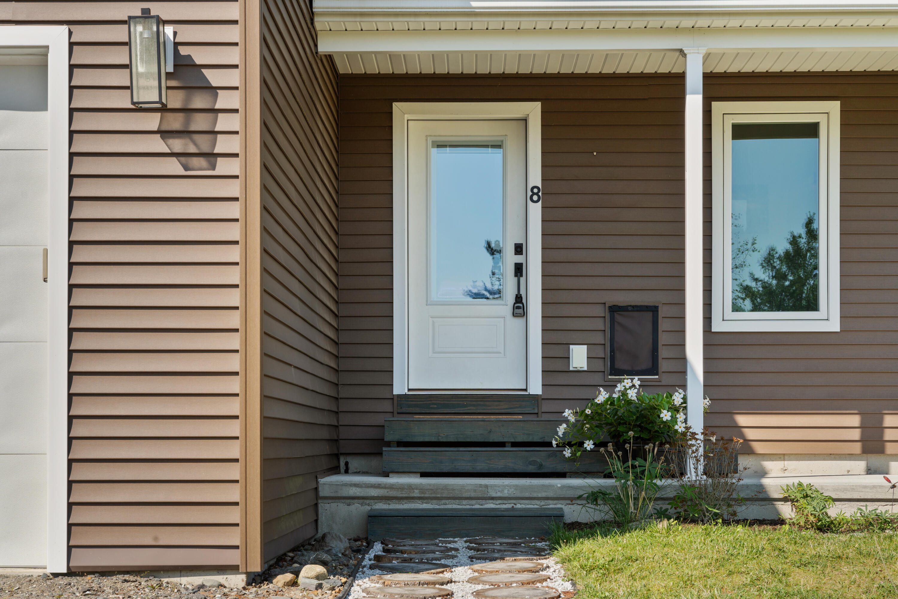 8 Shadbush Lane Orono ME 04473