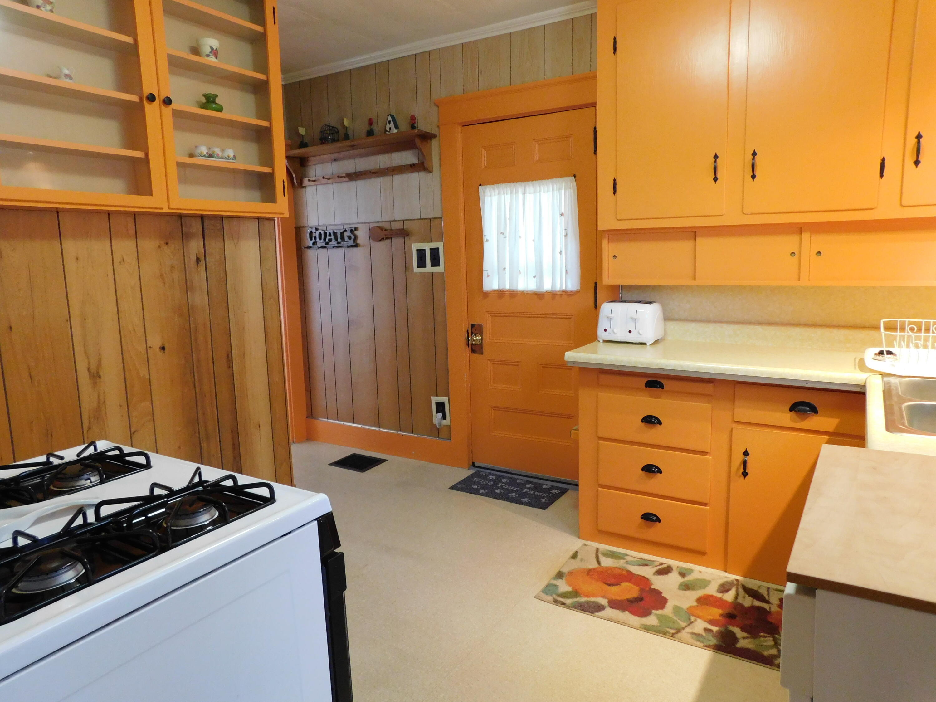 15 N Green Street Greenville ME 04441