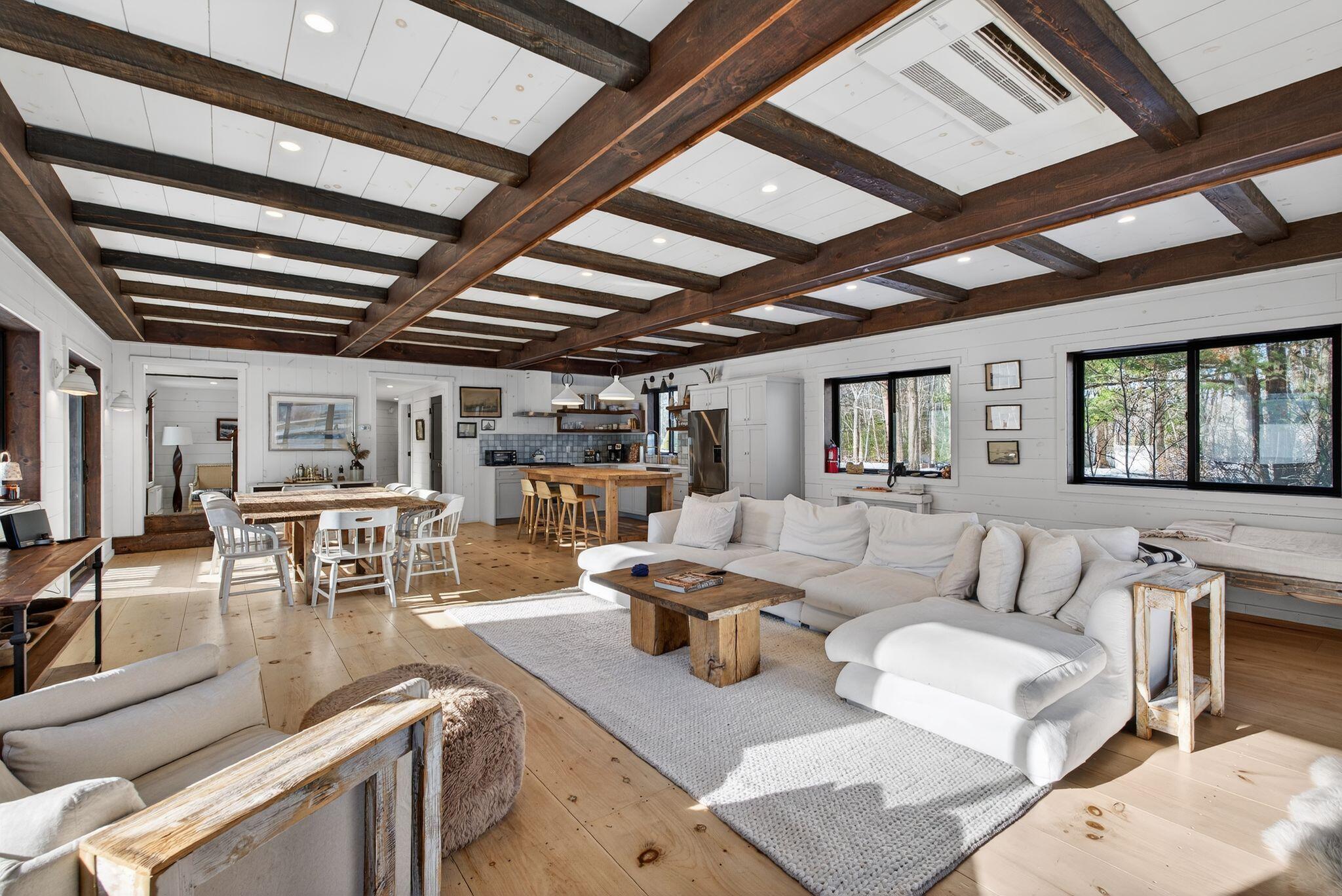 41 Mills Road Kennebunkport ME 04046