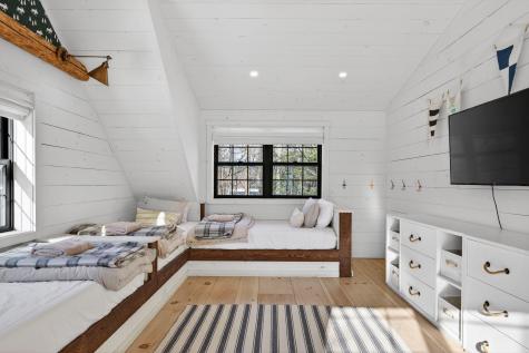 41 Mills Road Kennebunkport ME 04046