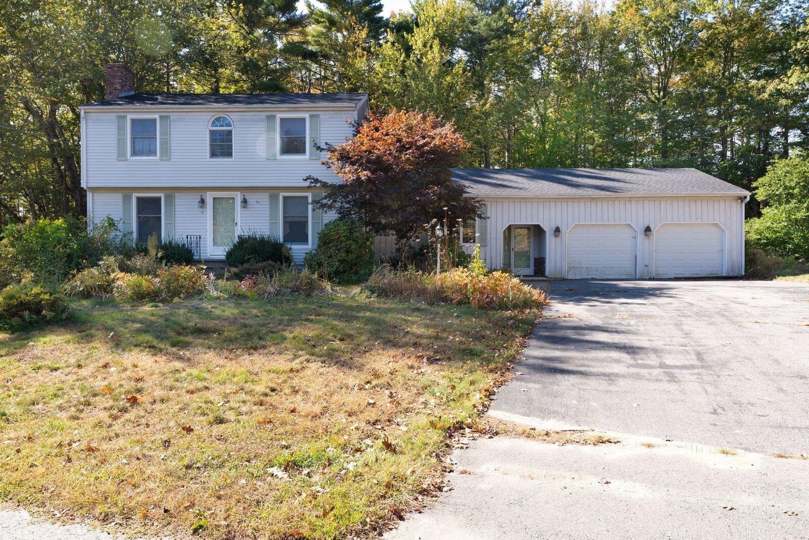 14 Patricia Drive Topsham ME 04086