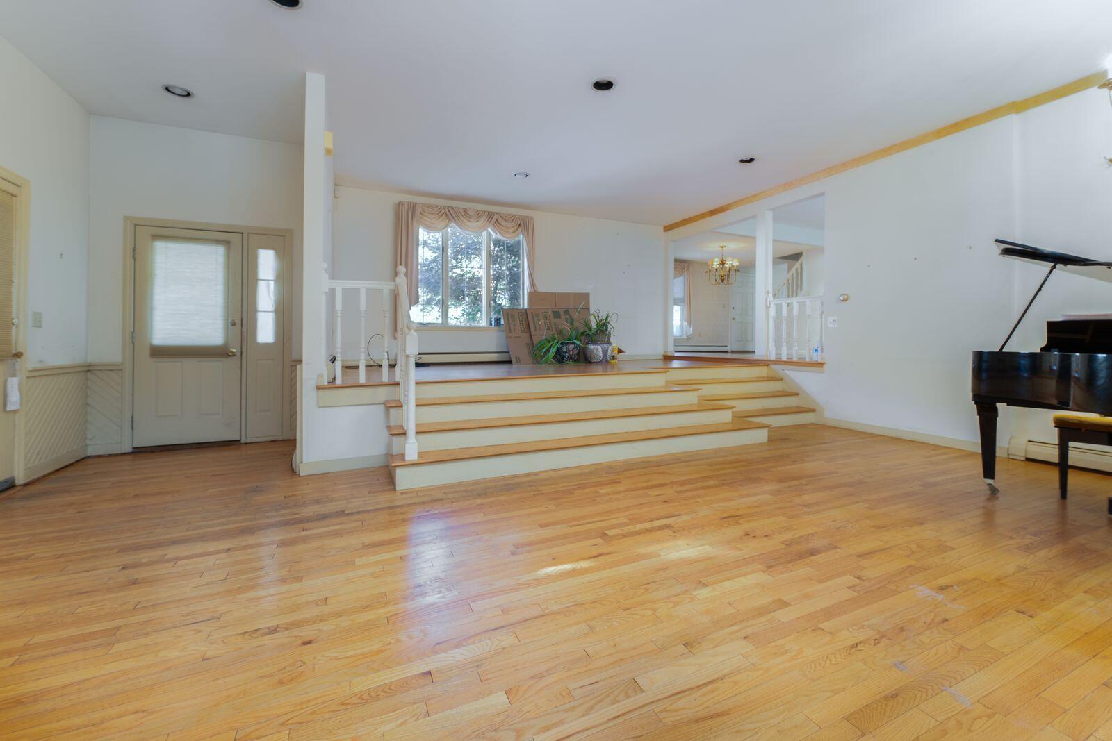 14 Patricia Drive Topsham ME 04086