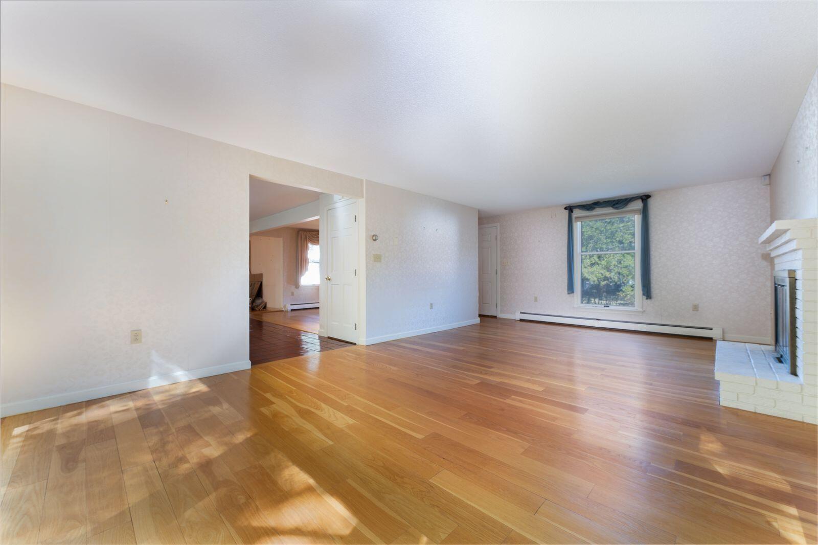 14 Patricia Drive Topsham ME 04086