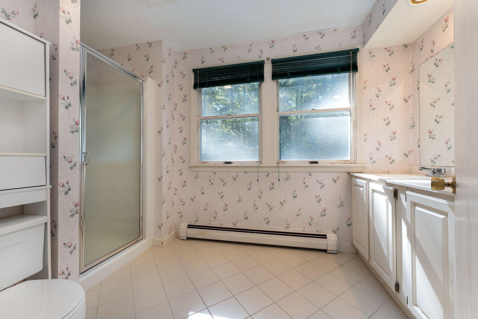 14 Patricia Drive Topsham ME 04086