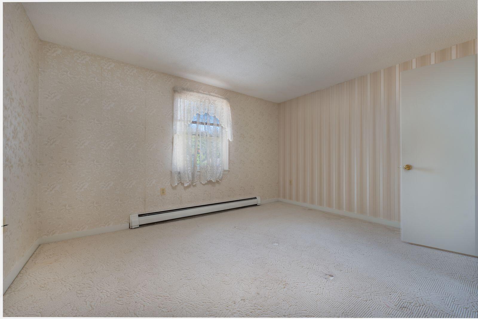 14 Patricia Drive Topsham ME 04086